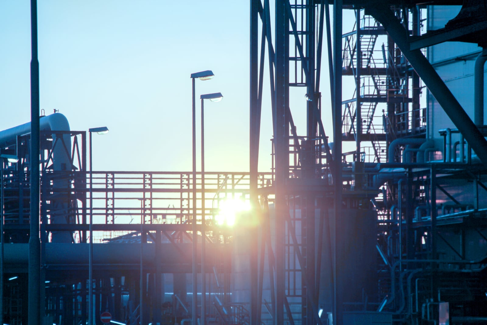 Yara zonsondergang blauw